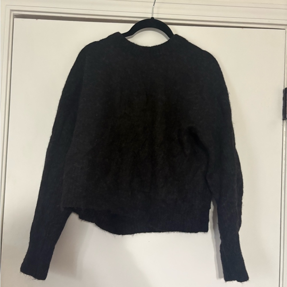 Everlane Women's Dark Gray Sweater